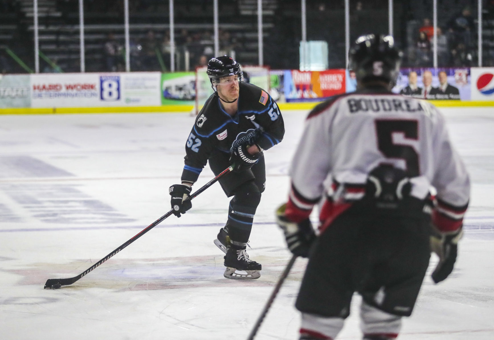 021819-qct-spt-storm-hockey-003
